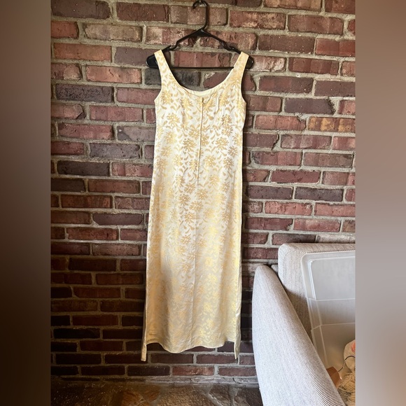 Vintage Handmade 1960s 1970s does Regency Gold Cream Brocade Dress Size S - Picture 5 of 10